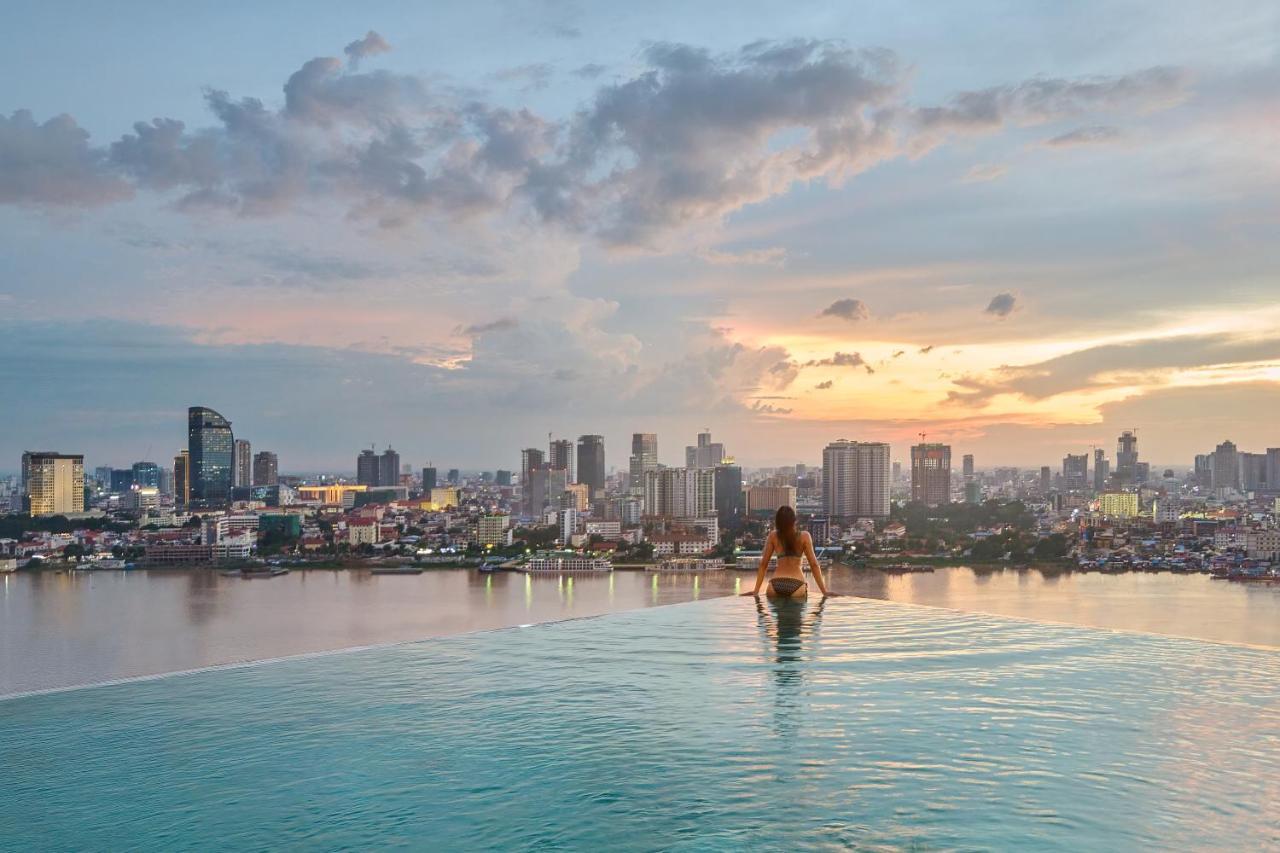 Hotel The Peninsula Phnom Penh Exterior foto